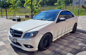 Mercedes Benz C320 CDI 4MATIC AMG Bodykit (1 foto / 11)