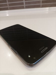 Продам рабочий телефон Motorola Moto G5 Plus 32GB | (3 фото из 9)