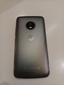 Продам рабочий телефон Motorola Moto G5 Plus 32GB | (4 фото из 9)