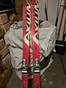 Rossignol mäesuusad pikkusega 160 (3 foto / 3)