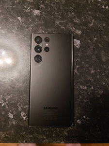 Samsung S22 ultra 128 GB (2 foto / 3)