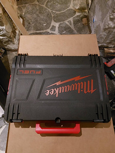 Milwaukee M18 FIW2P12-502x (1 foto / 2)