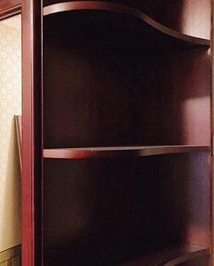 Klassikalises stiilis puidust riidekapp / Wooden cabinet in (4 foto / 7)