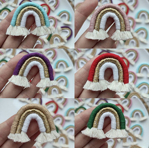 Заколки радуги🌈 (3 фото из 3)