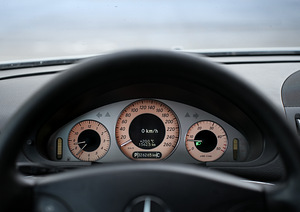 2005 Mercedes-Benz w211 e280 (4 foto / 15)