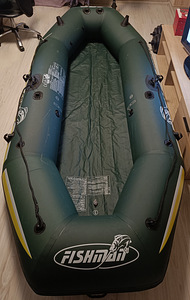 Надувная лодка Fishman 400. (3 фото из 10)