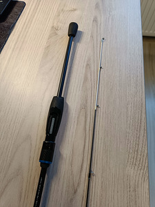 Spinning Favorite Blue Bird 2.20m 1-7g BB1-732UL-S + rull (6 foto / 9)