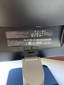 22" Full HD LED IPS Monitor Dell (3 foto / 3)