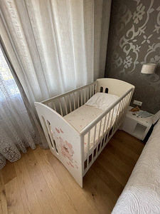 Детская кровать (2 фото из 2)