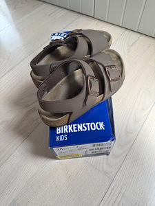 Сандалии Birkenstock размер 30 (1 фото из 4)