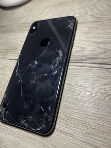 iPhone XS MAX- katkine (3 foto / 4)