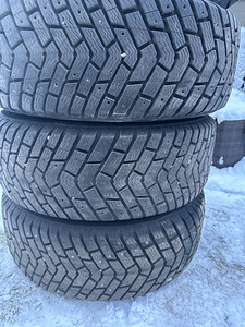 Колеса BMW Style 43 с шипами (3 фото из 7)