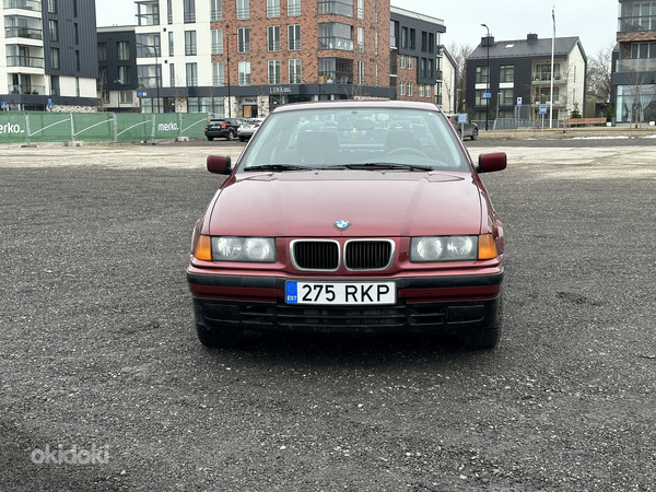 BMW E36 316 75 кВт (фото #2)