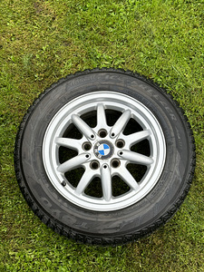 BMW Style 27 + Uued Toyo naastrehvid R15 (2 foto / 9)