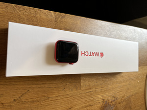 Apple watch series 6 gps + cellular 44mm product(red) (4 foto / 5)