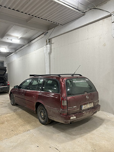 M/V opel omega (2 foto / 3)