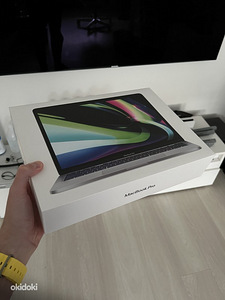 Apple MacBook Pro 13" M1 (2020) 512 GB SSD / 16 GB (3 foto / 3)