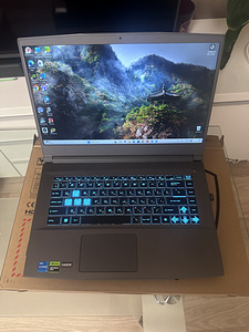 MSI mänguri sülearvuti (1 foto / 4)