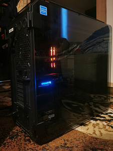 Корпус Thermaltake View 71 TG (5 фото из 7)
