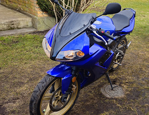 Yamaha TZR50 (2 foto / 3)