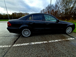 Mercedes-benz e220 110kw (4 foto / 10)