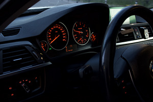 BMW f31 2012 года (9 фото из 11)