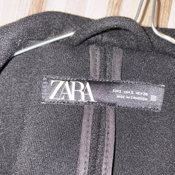 Zara mantel
