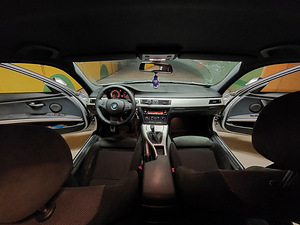 BMW 325i М-Пакет (7 фото из 7)