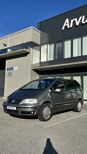 Volkswagen Sharan 1.9tdi automaat (2 foto / 13)