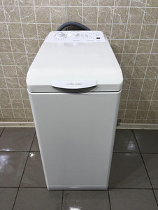 Pesumasin Electrolux EWB 95205 W (4 foto / 5)