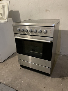 Electroluxi elektripliit ahjuga (ideaalne) (1 foto / 5)