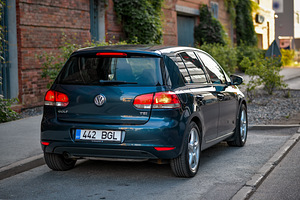 Volkswagen Golf 1.2 tsi (4 foto / 13)