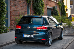 Volkswagen Golf 1.2 tsi (8 foto / 13)