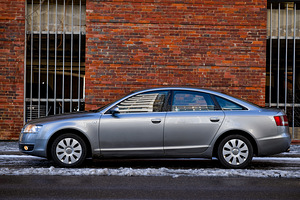 Audi A6 C6 (136 тыс км) 3.2 бензин (5 фото из 14)