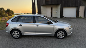 Skoda Rapid 1.2 tsi 2014 (74000km) (6 foto / 10)