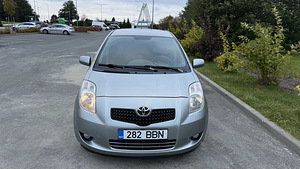 Toyota Yaris 1.4d 2008 (154000km) Webasto (5 foto / 14)