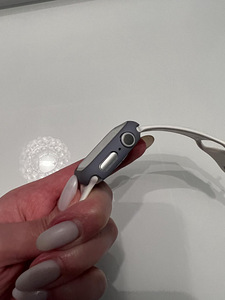 Apple Watch 4 (40mm) (4 foto / 6)