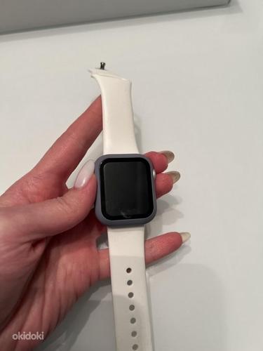 Apple Watch 4 (40 мм) (фото #6)