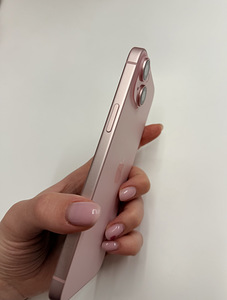 iPhone 15 Plus 256GB (6 фото из 6)