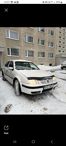 Volkswagen bora 1999 (1 foto / 4)