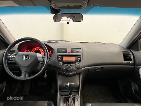 Honda Accord 2.0 114kW (foto #6)