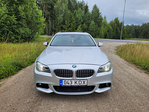BMW F10 530 (2 foto / 5)