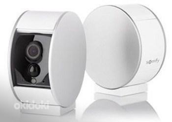 Wi-Fi камера видеонаблюдения с корпусом Somfy 2401507 (фото #1)