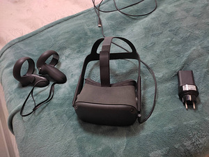 Oculus Quest 1: VR-гарнитура (2 фото из 7)