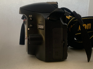 Nikon D3200 suurepärases seisukorras (3 foto / 10)