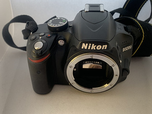 Nikon D3200 suurepärases seisukorras (9 foto / 10)