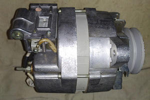 GAZ 3308 generaator GG273V1 U-HL 28V 45A (3 foto / 3)