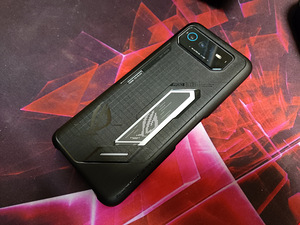 Asus rog phone 6 (3 foto / 7)