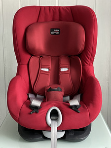 Müün Britax-Romer King II turvatooli (9-18 kg). (2 foto / 6)