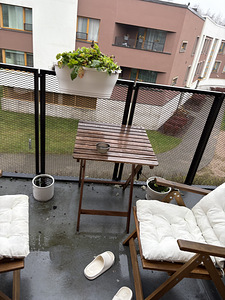 Tugitoolid ja terrassilaud (3 foto / 4)